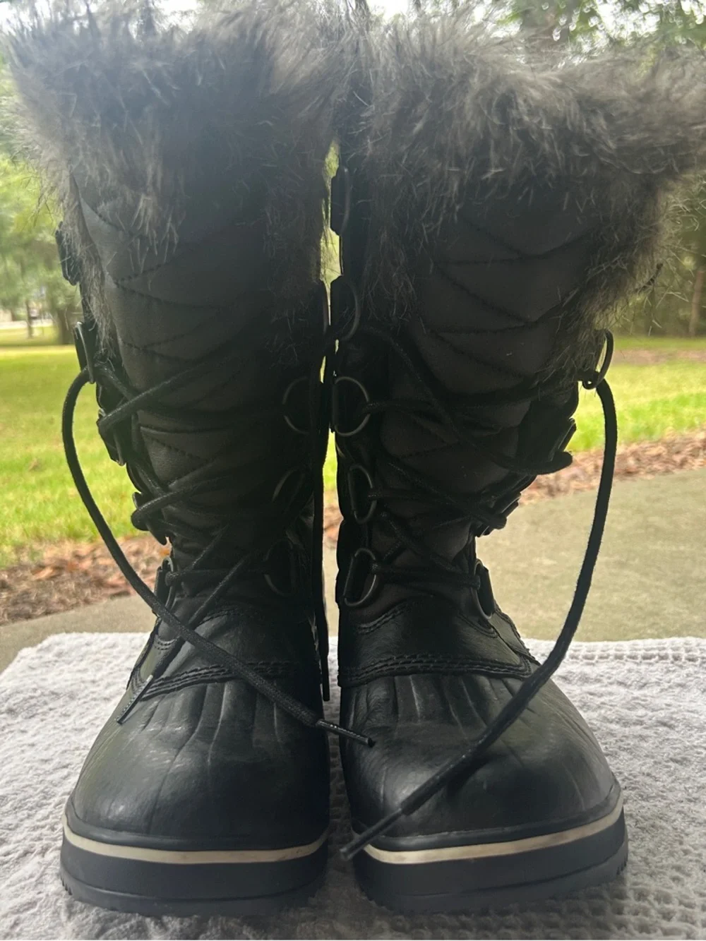 Sorel Black Faux Fur Lace-Up Women's Winter Boots